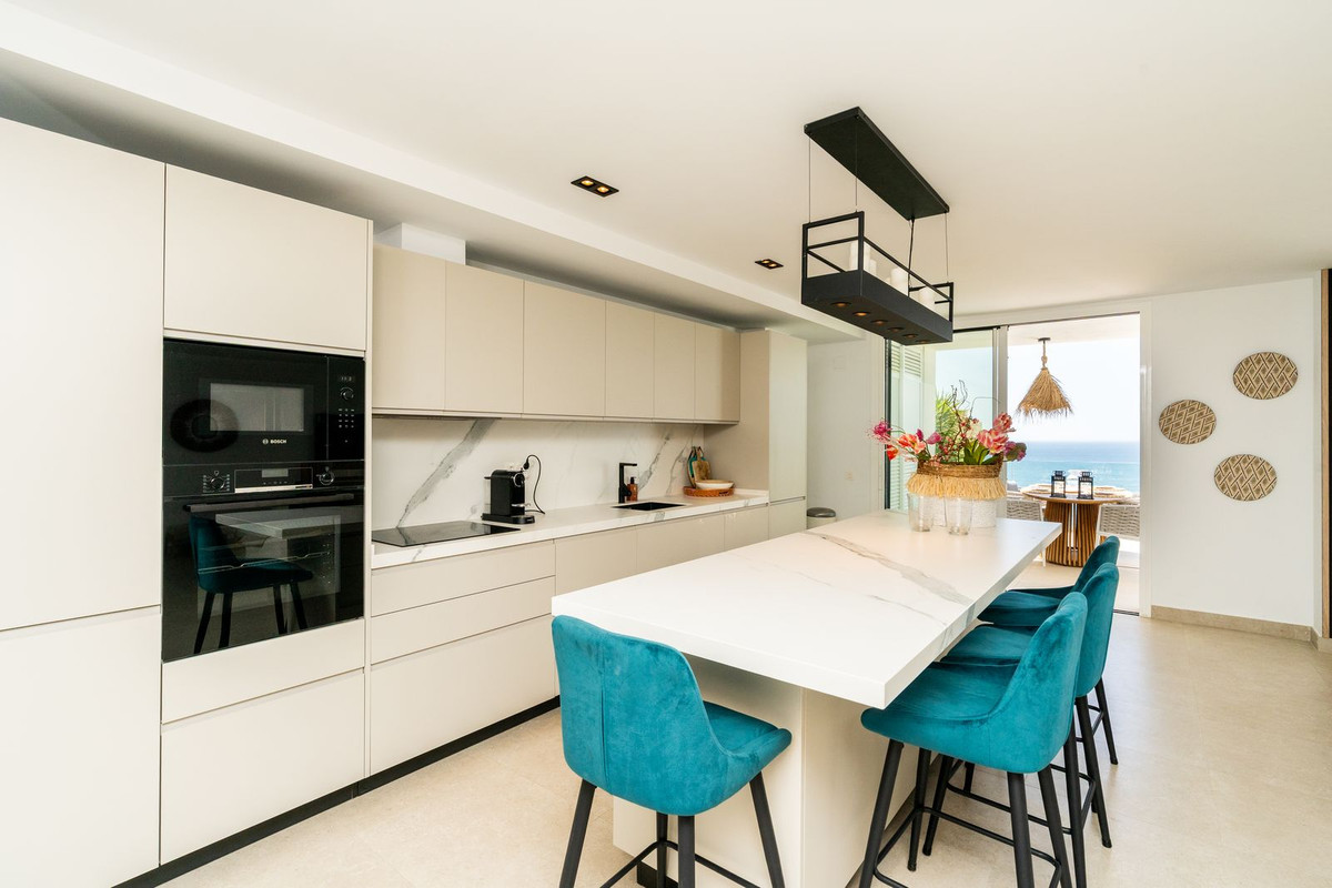 Appartement te koop in Torrequebrada | 3 slaapkamers H5400052