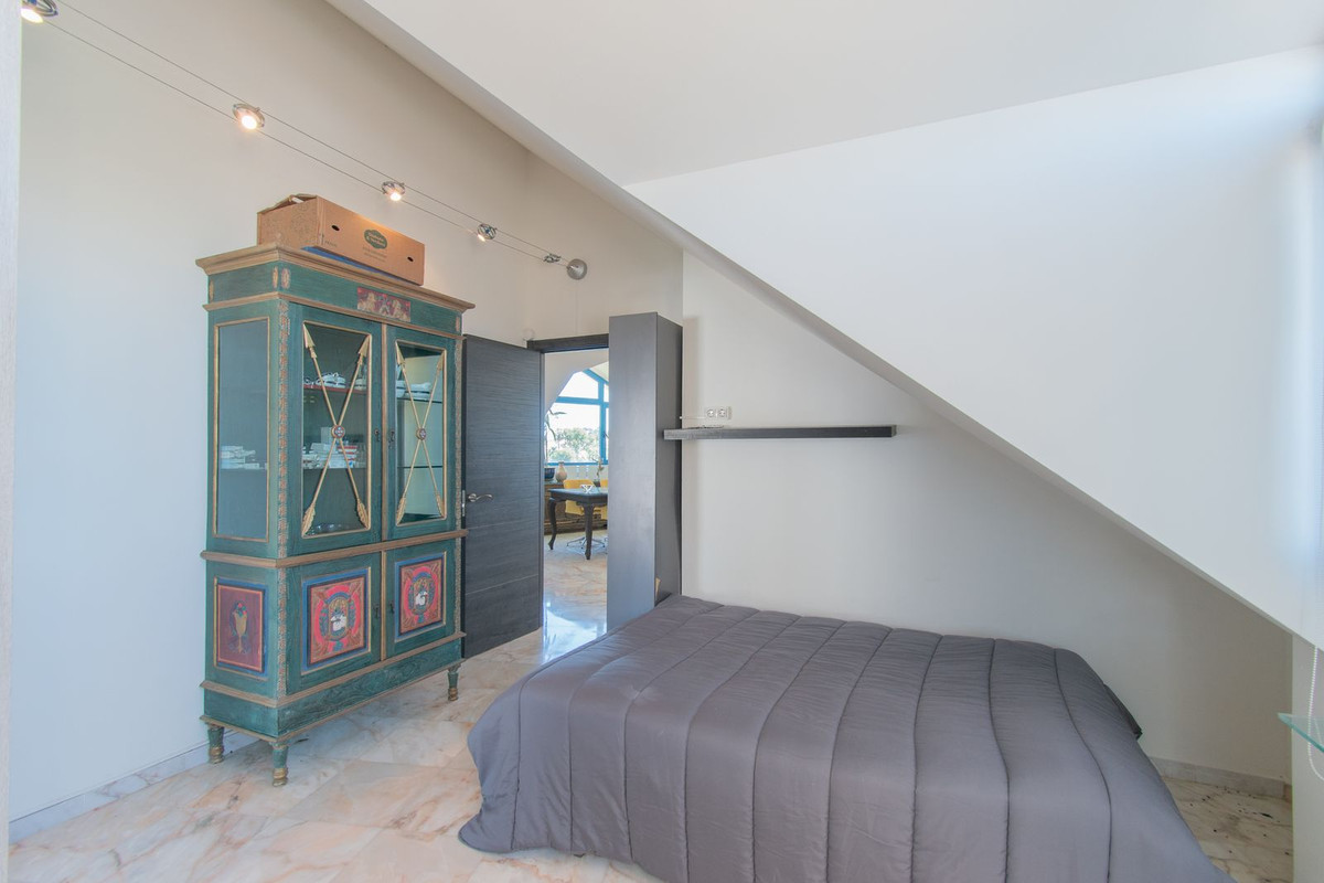 Property main view 40