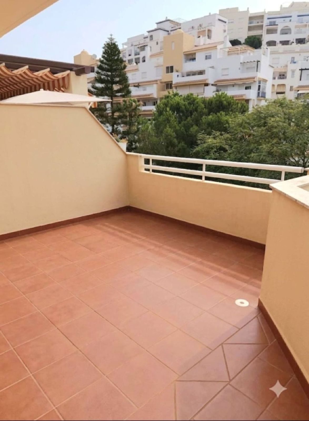 Appartement te koop in Torrequebrada | 3 slaapkamers H5441131