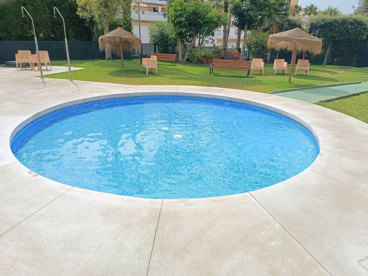 Appartement te koop in Torrequebrada | 3 slaapkamers H5441131