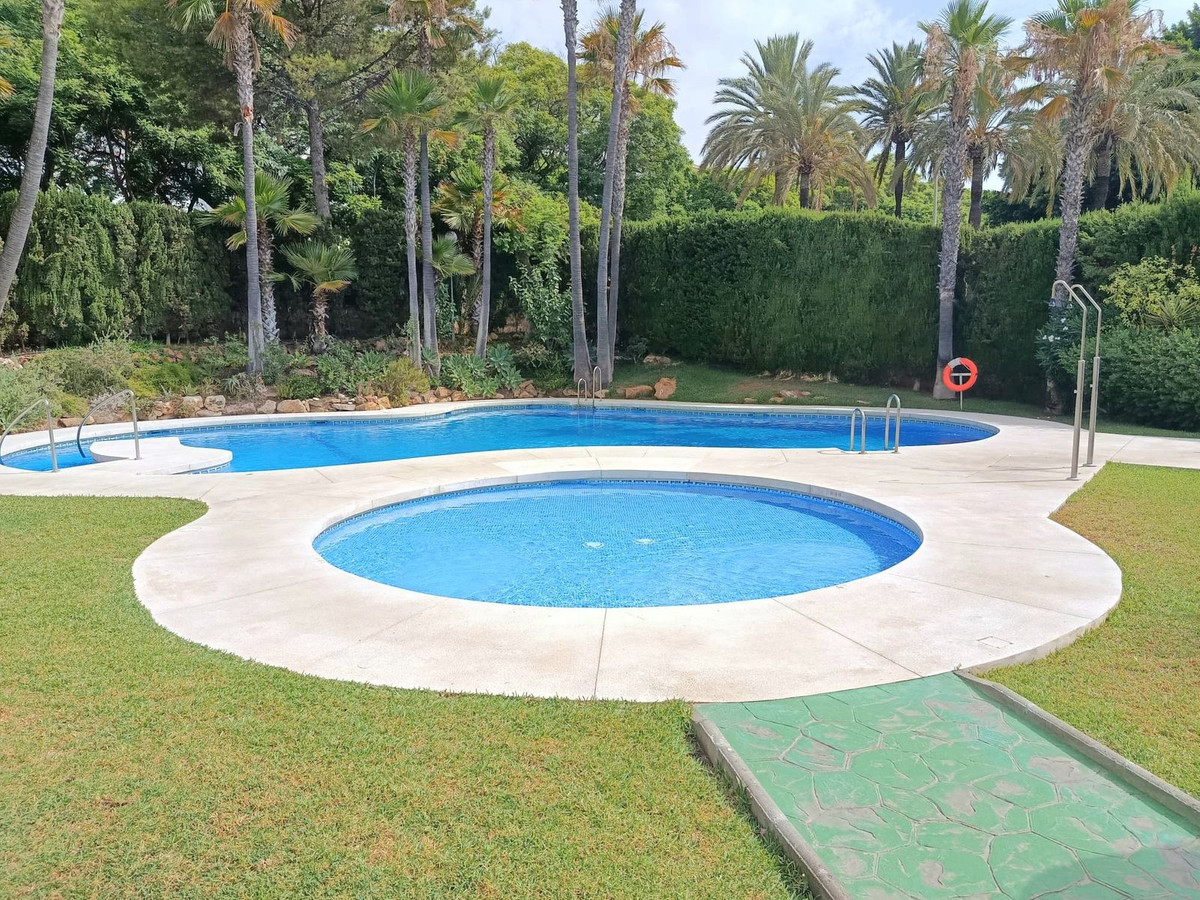 Appartement te koop in Torrequebrada | 3 slaapkamers H5441131