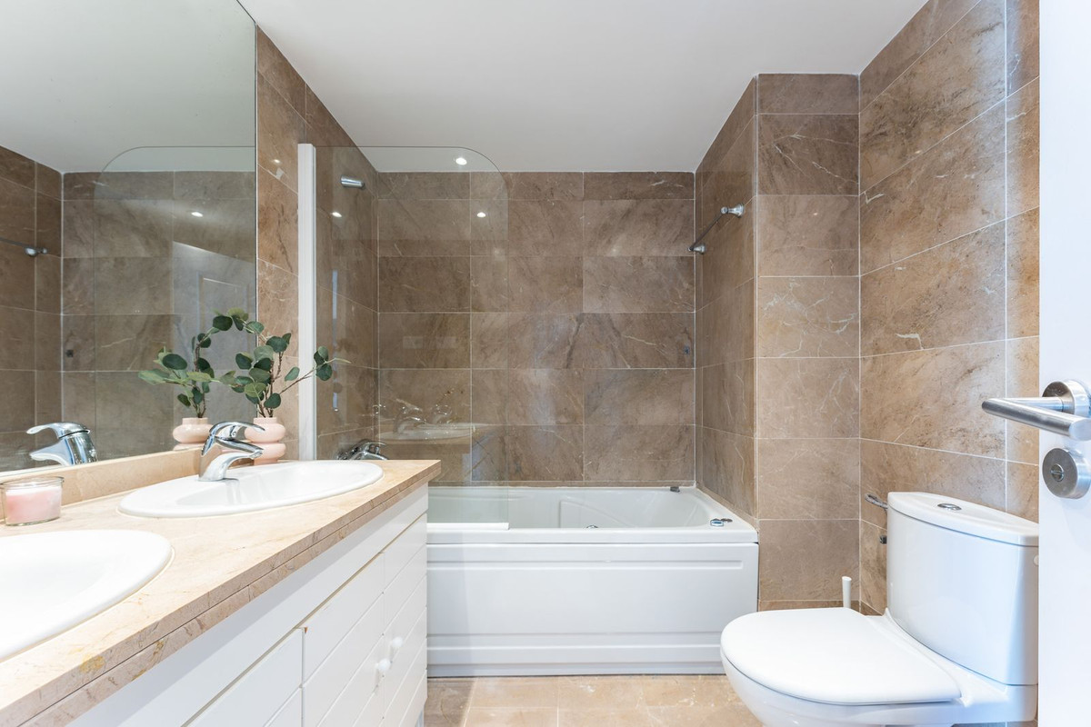 Property main view 44
