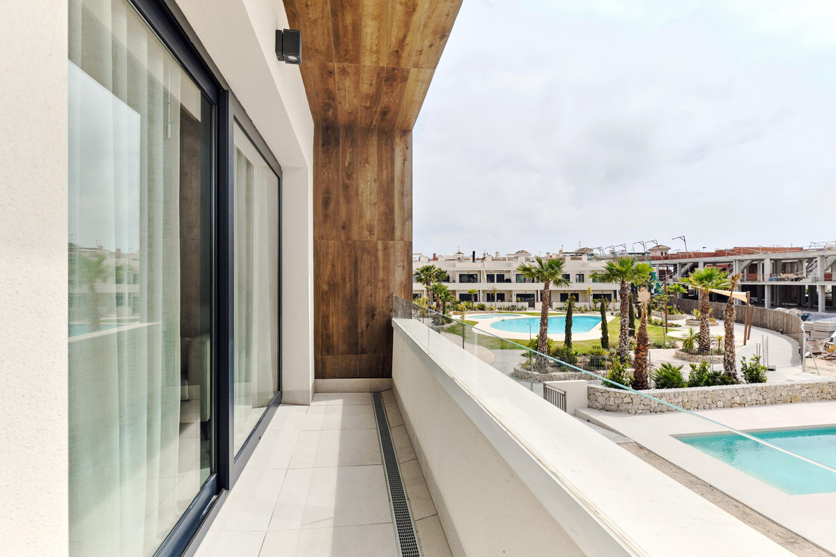 Property main view 64