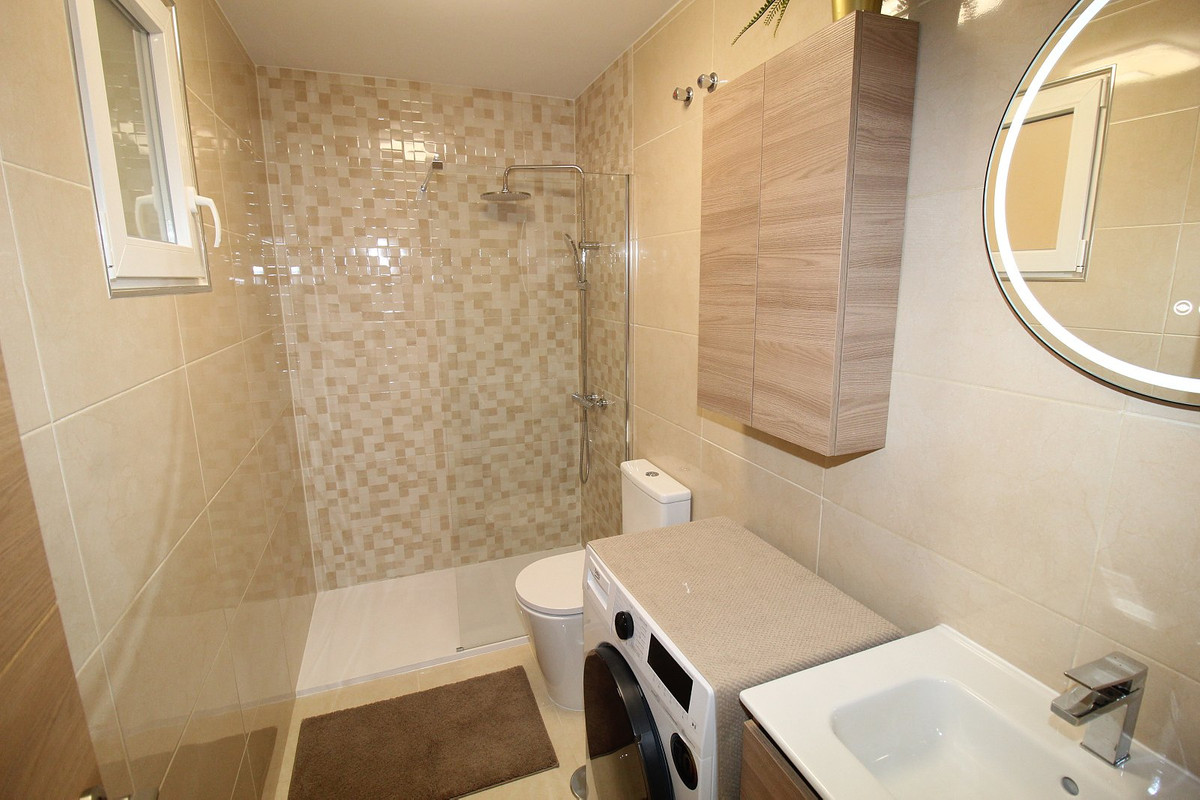 Appartement te koop in Torrevieja | 2 slaapkamers H5058787