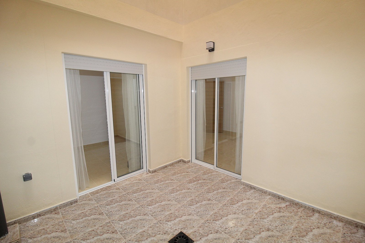 Appartement te koop in Torrevieja | 2 slaapkamers H5058787
