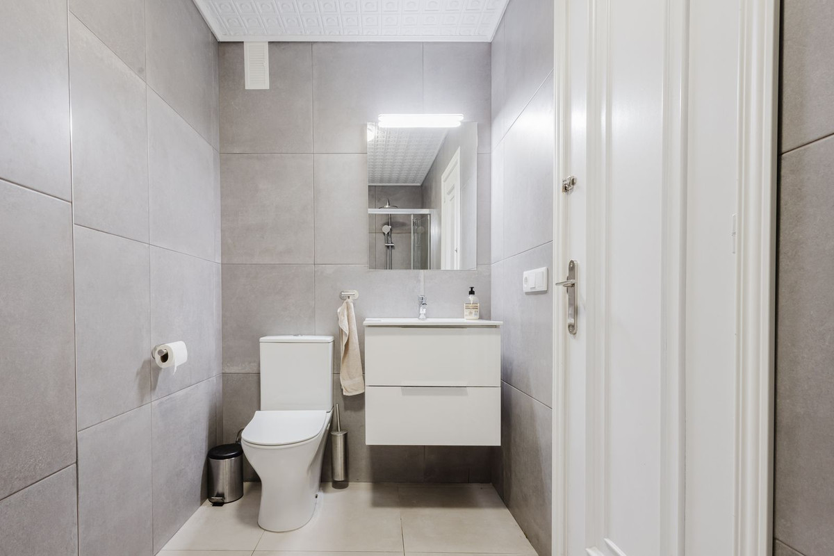 Property main view 64