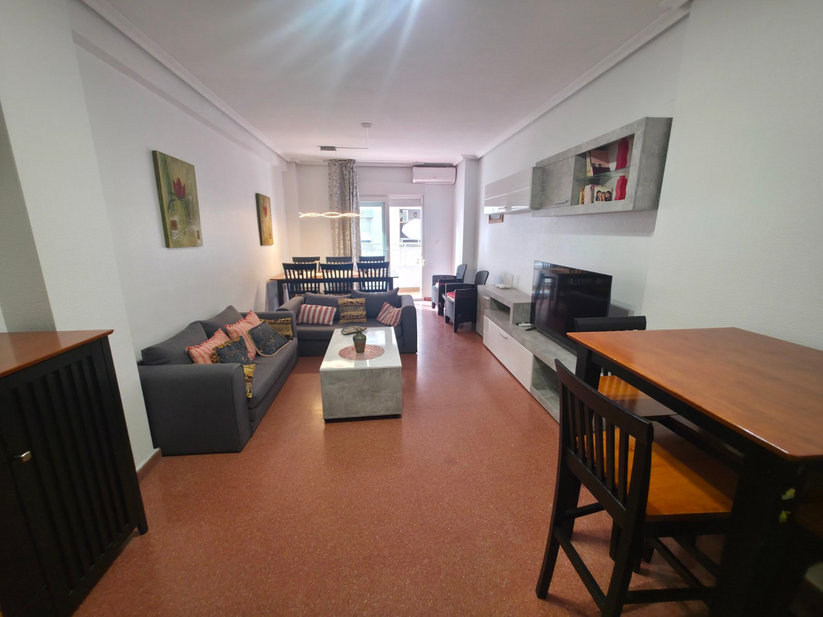 Appartement te koop in Torrevieja | 3 slaapkamers H5214895