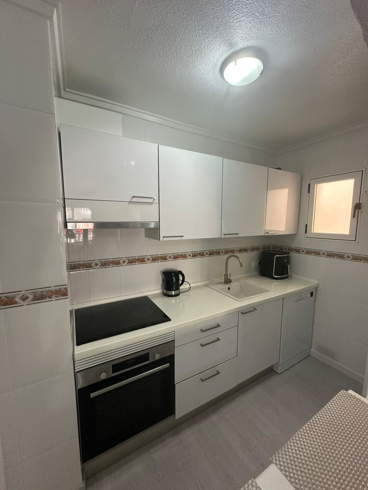 Appartement te koop in Torrevieja | 2 slaapkamers H5222515
