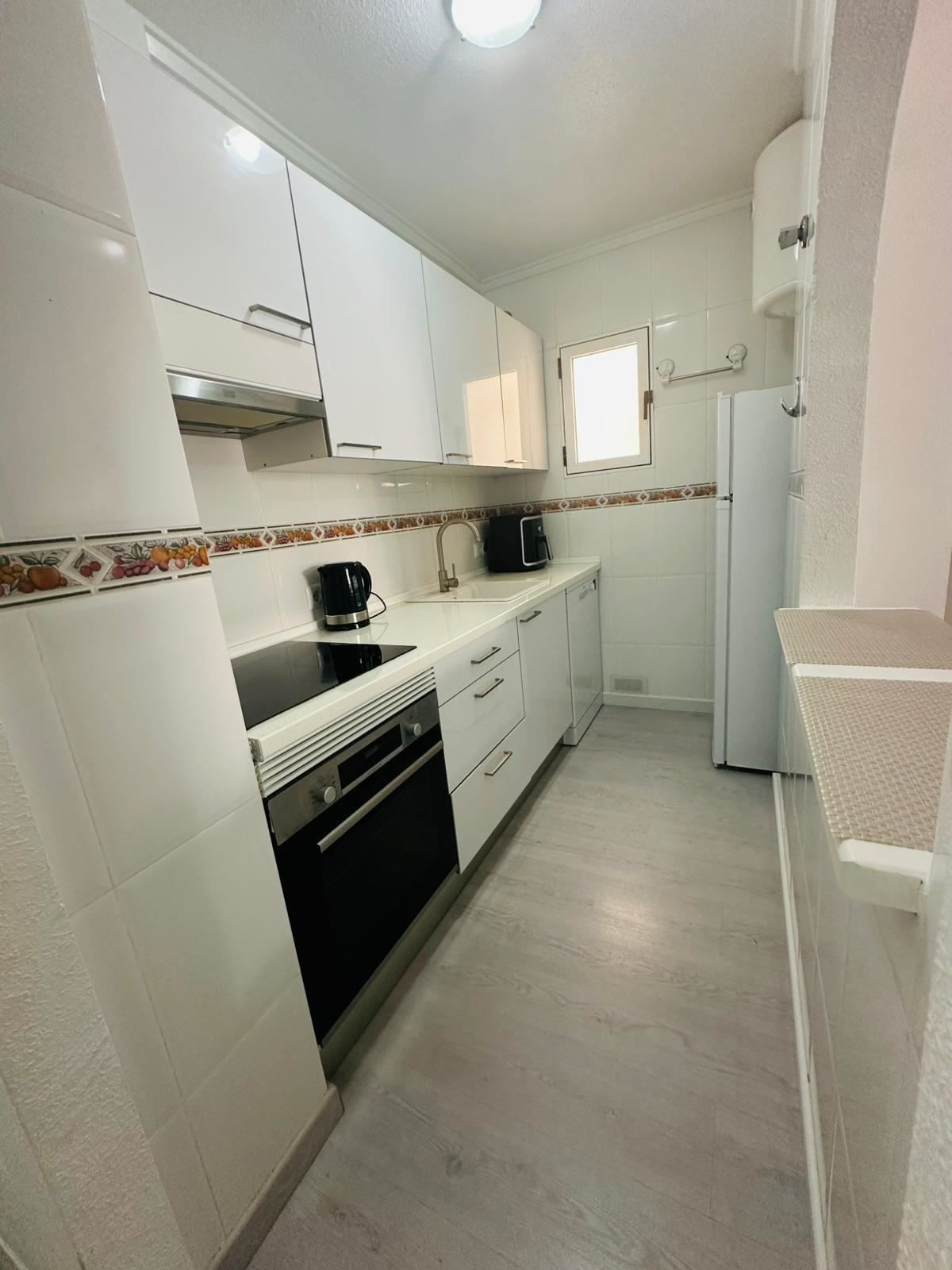 Appartement te koop in Torrevieja | 2 slaapkamers H5222515