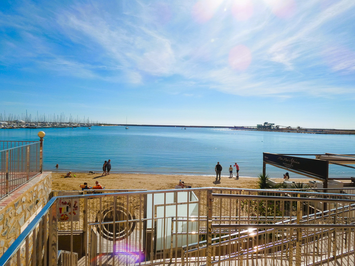 Appartement te koop in Torrevieja | 3 slaapkamers H5250292