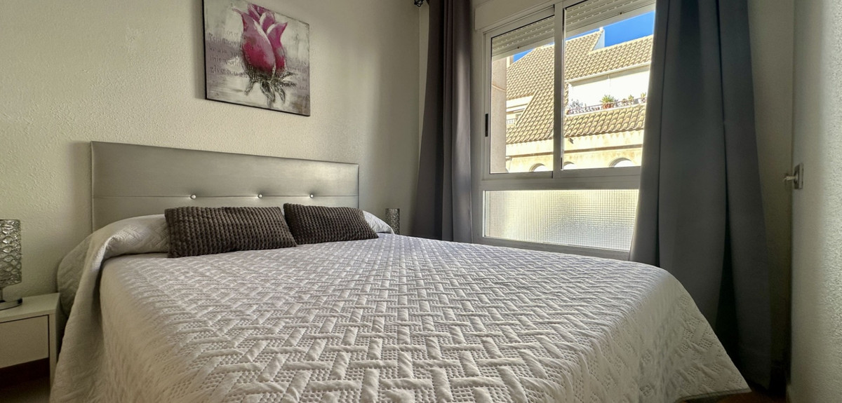 Appartement te koop in Torrevieja | 2 slaapkamers H5250448