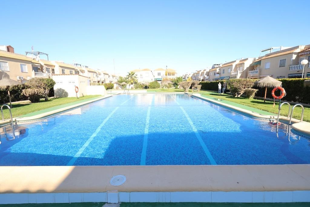 Bungalow te koop in Torrevieja | 3 slaapkamers H5265094