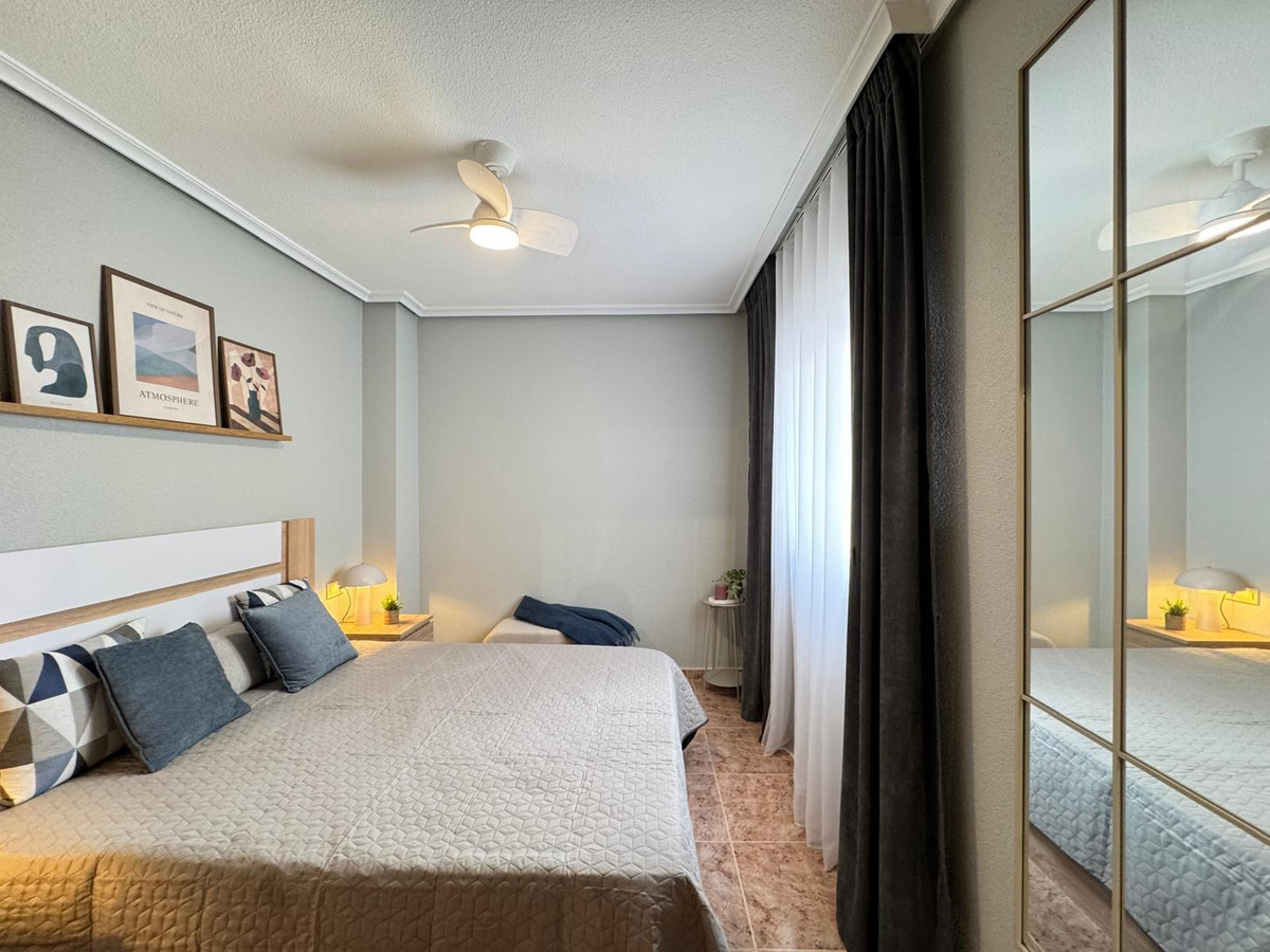 Penthouse te koop in Torrevieja | 2 slaapkamers H5265154