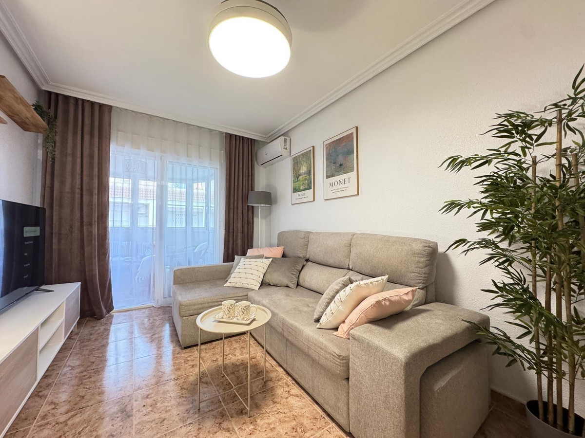 Penthouse te koop in Torrevieja | 2 slaapkamers H5265154