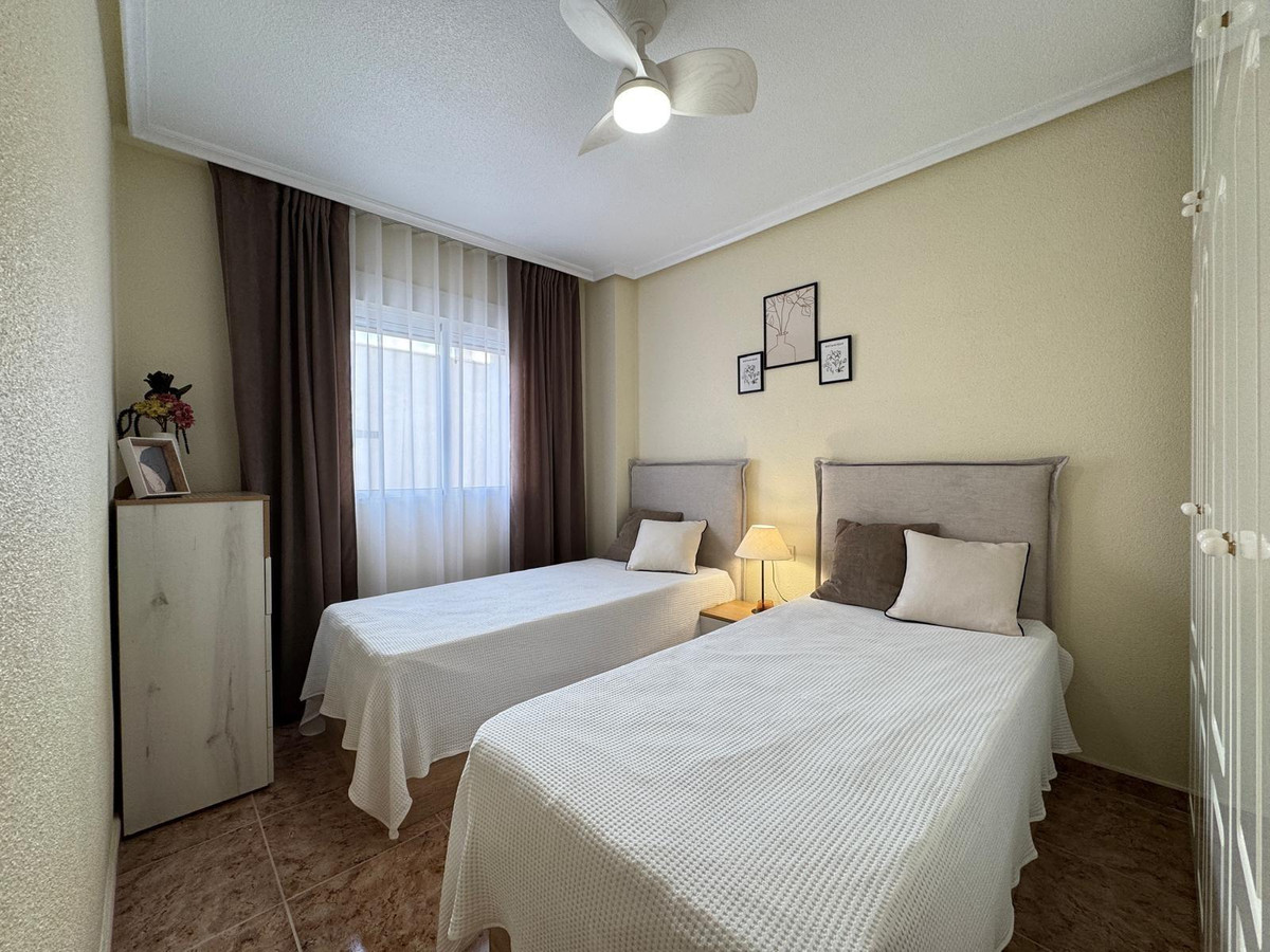 Penthouse te koop in Torrevieja | 2 slaapkamers H5265154