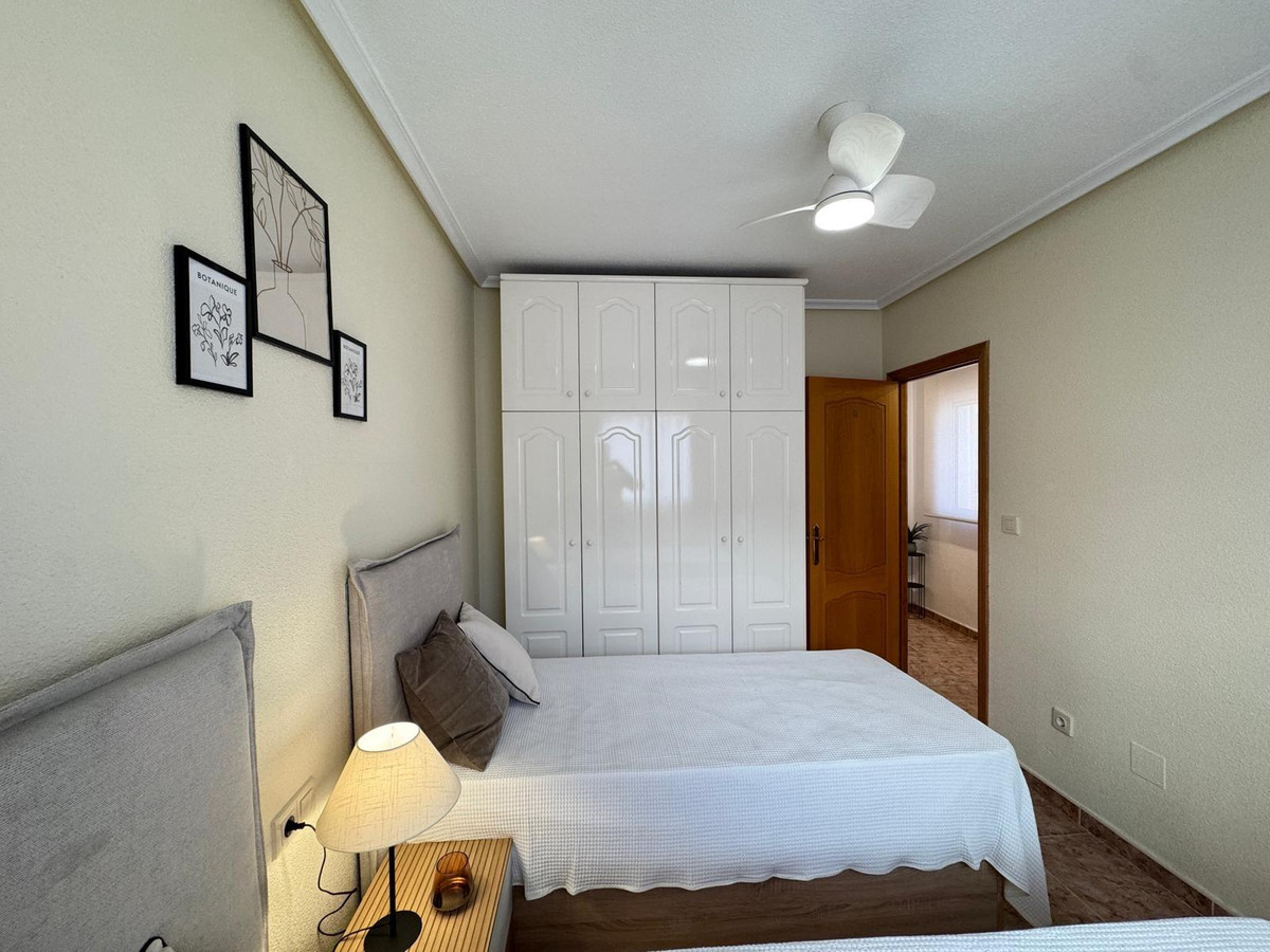 Penthouse te koop in Torrevieja | 2 slaapkamers H5265154