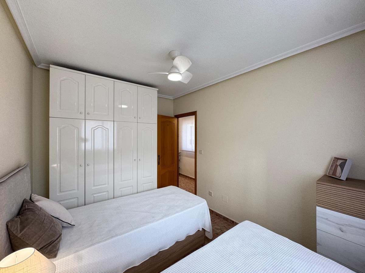 Penthouse te koop in Torrevieja | 2 slaapkamers H5265154