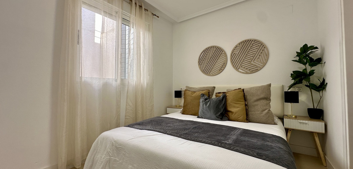 Appartement te koop in Torrevieja | 3 slaapkamers H5265895