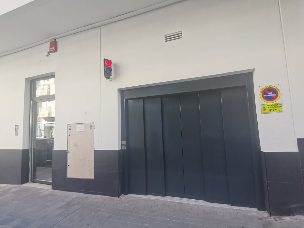 Huis te koop in Torrevieja | 2 slaapkamers H5272045