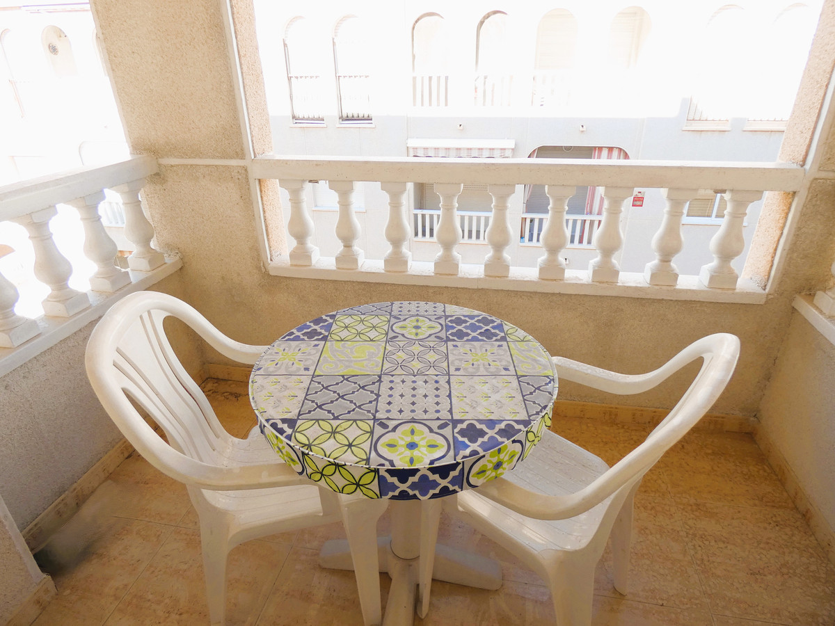 Appartement te koop in Torrevieja | 2 slaapkamers H5284150