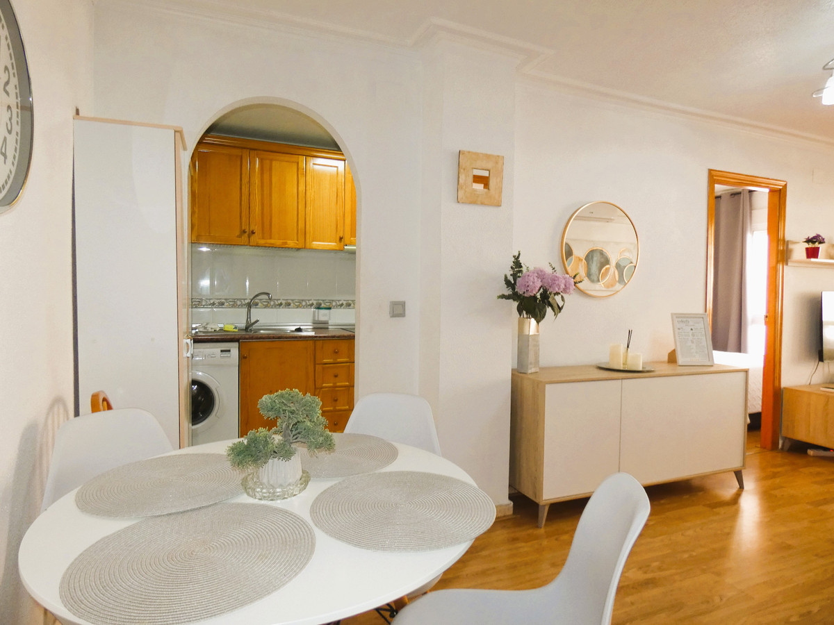 Appartement te koop in Torrevieja | 2 slaapkamers H5284150