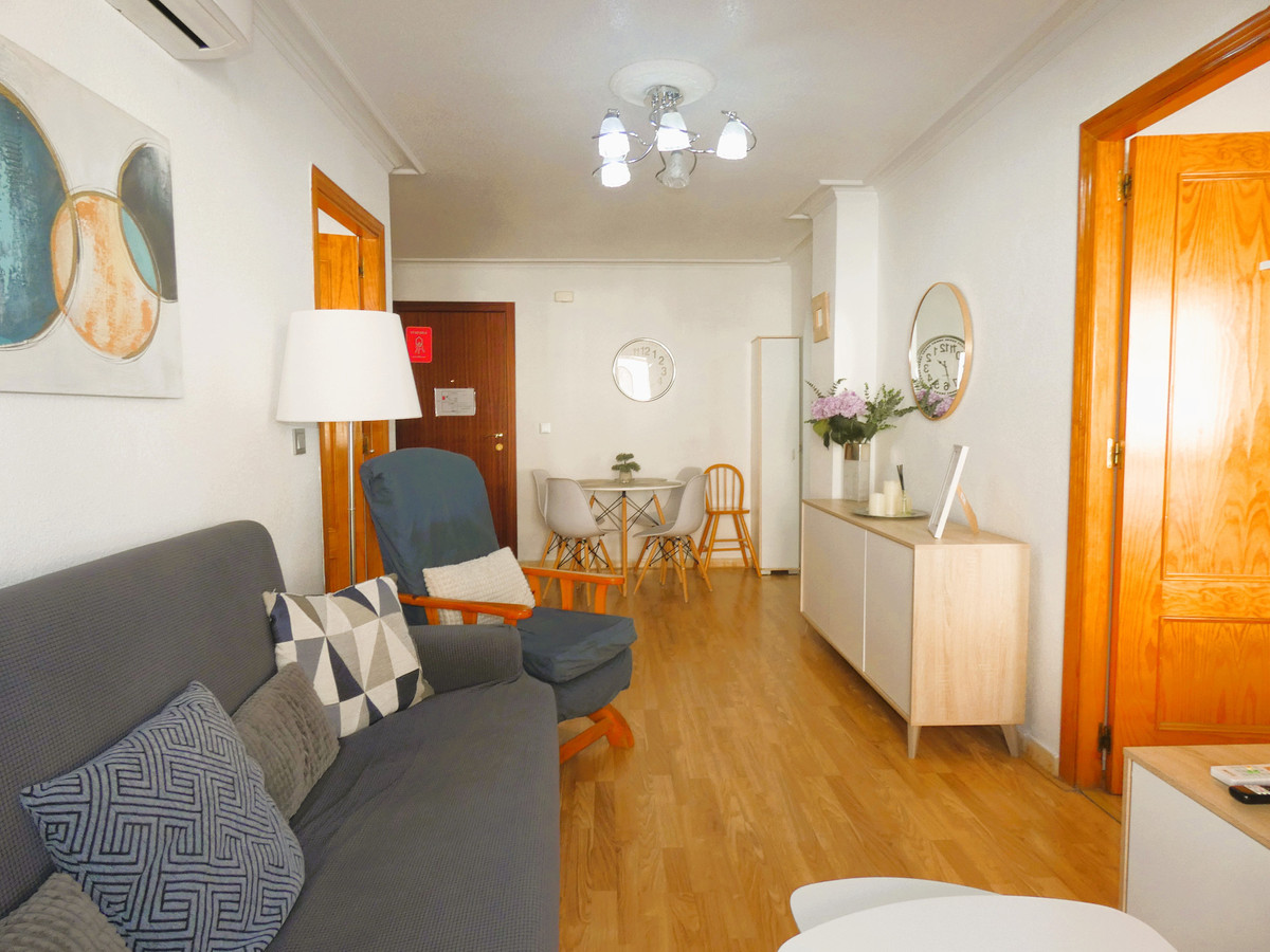 Appartement te koop in Torrevieja | 2 slaapkamers H5284150