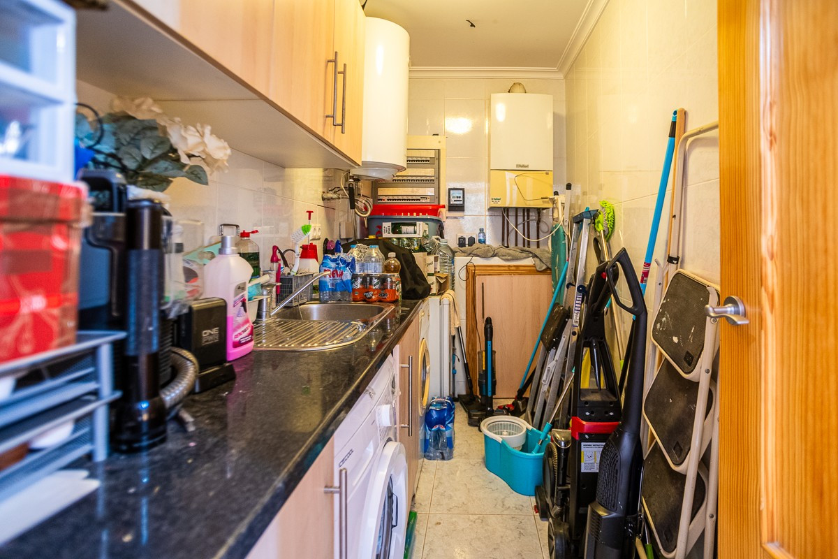 Appartement te koop in Torrevieja | 6 slaapkamers H5287573