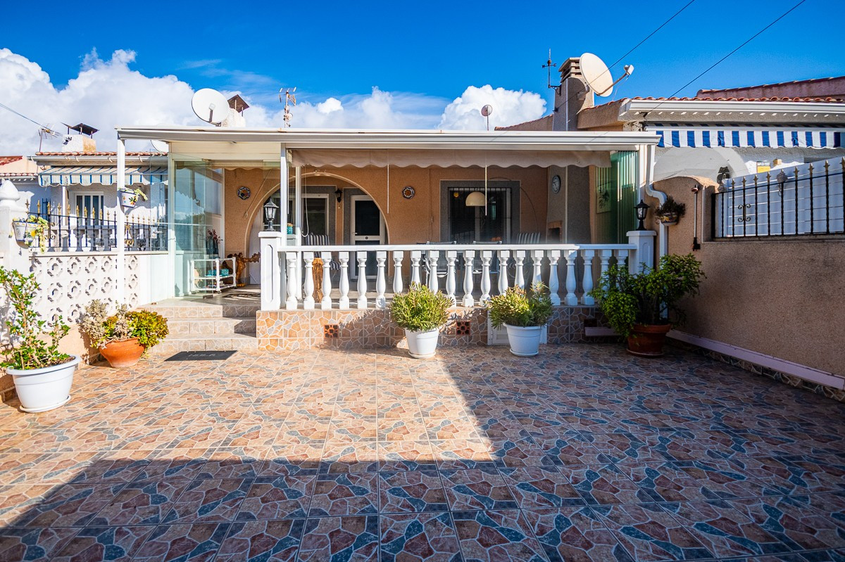 Huis te koop in Torrevieja | 2 slaapkamers H5289214