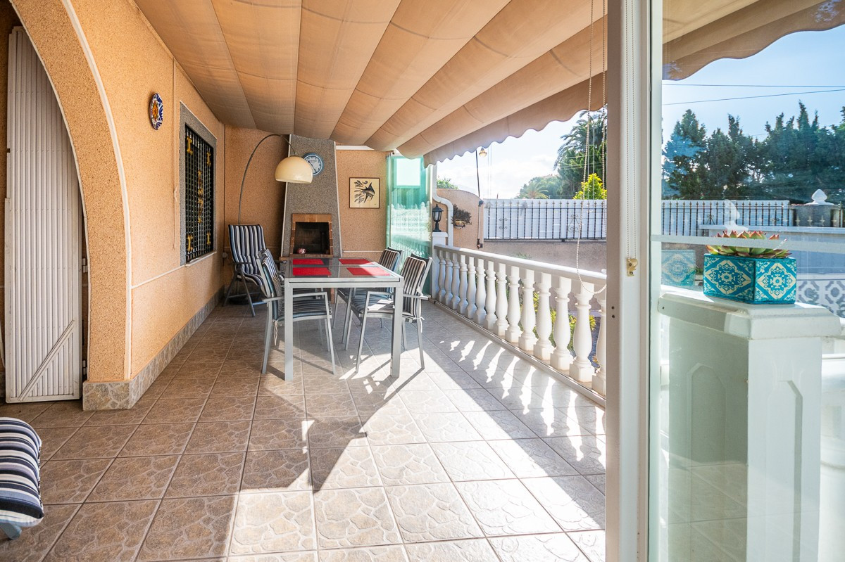 Huis te koop in Torrevieja | 2 slaapkamers H5289214