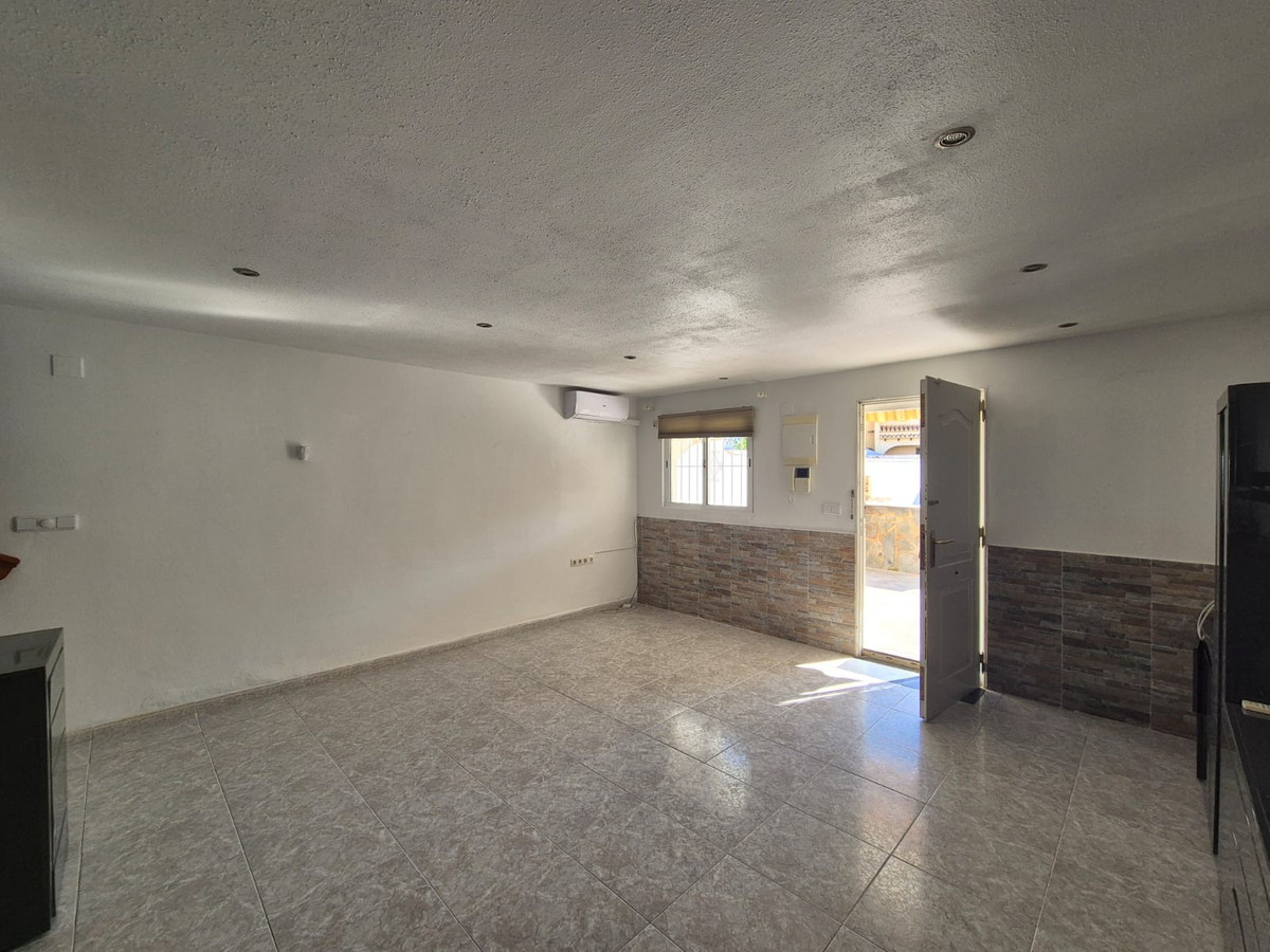 Huis te koop in Torrevieja | 3 slaapkamers H5289223