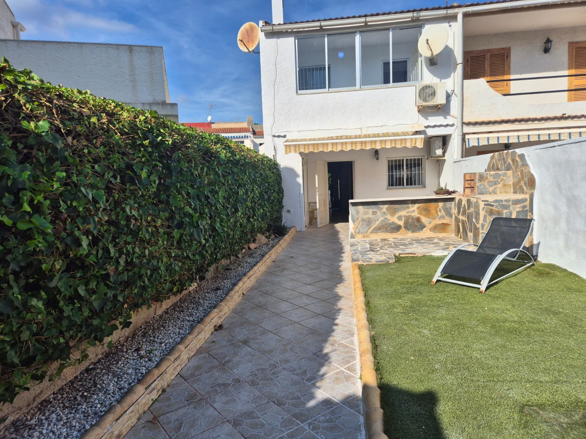 Huis te koop in Torrevieja | 3 slaapkamers H5289223