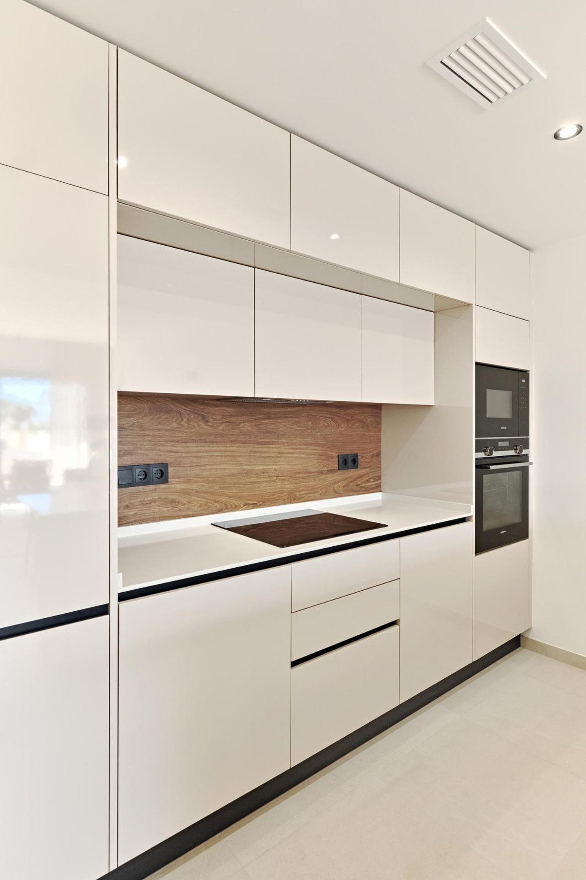 Property main view 23