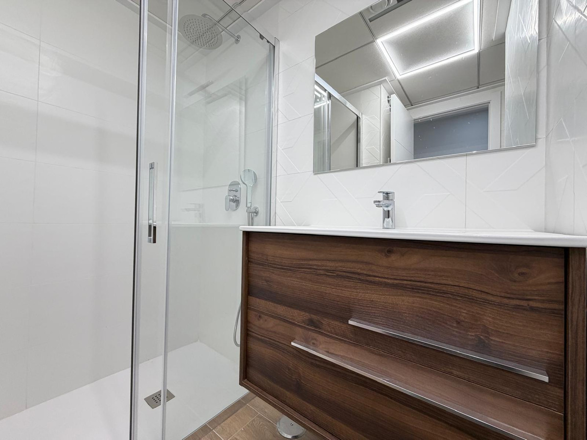 Appartement te koop in Torrevieja | 2 slaapkamers H5289946