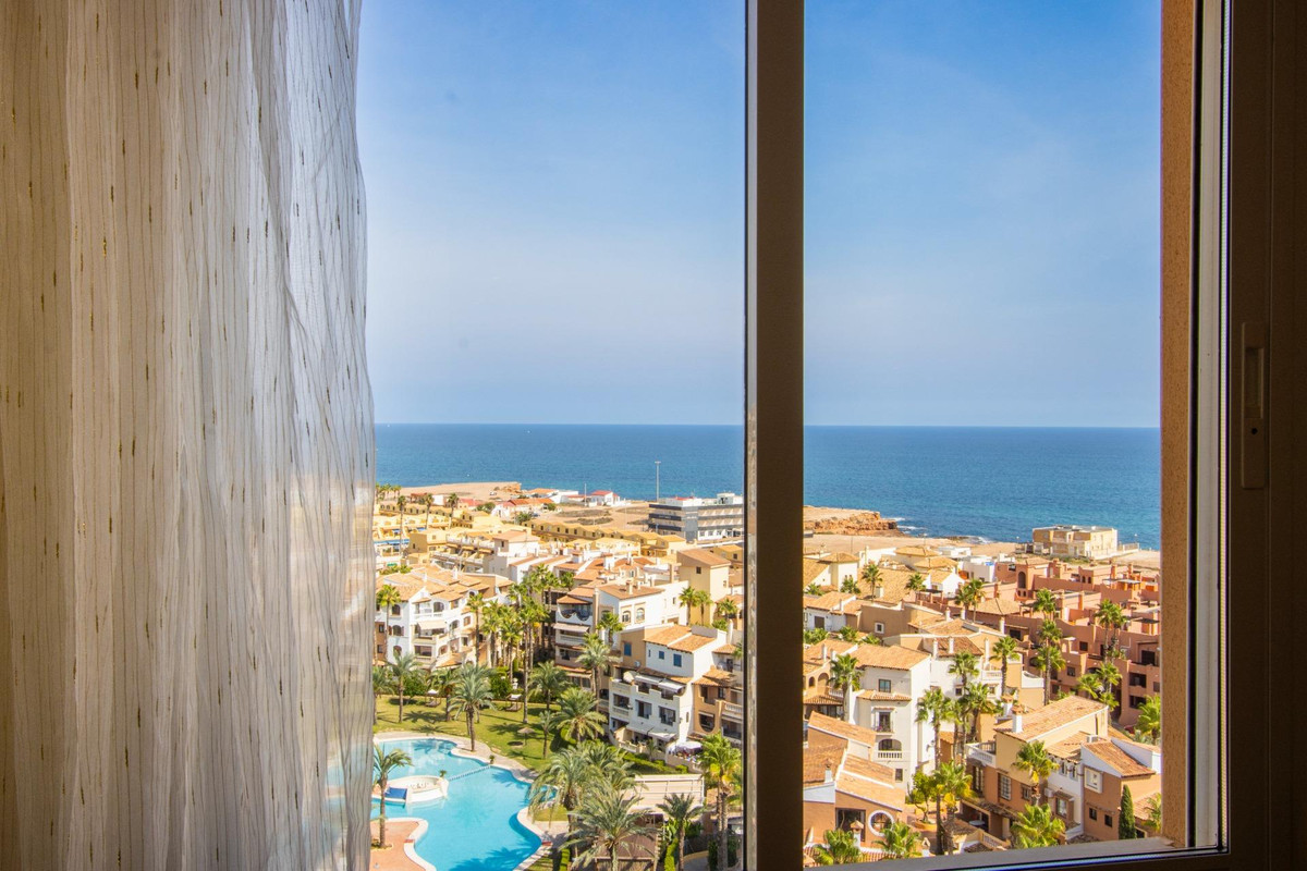 Appartement te koop in Torrevieja | 3 slaapkamers H5293324