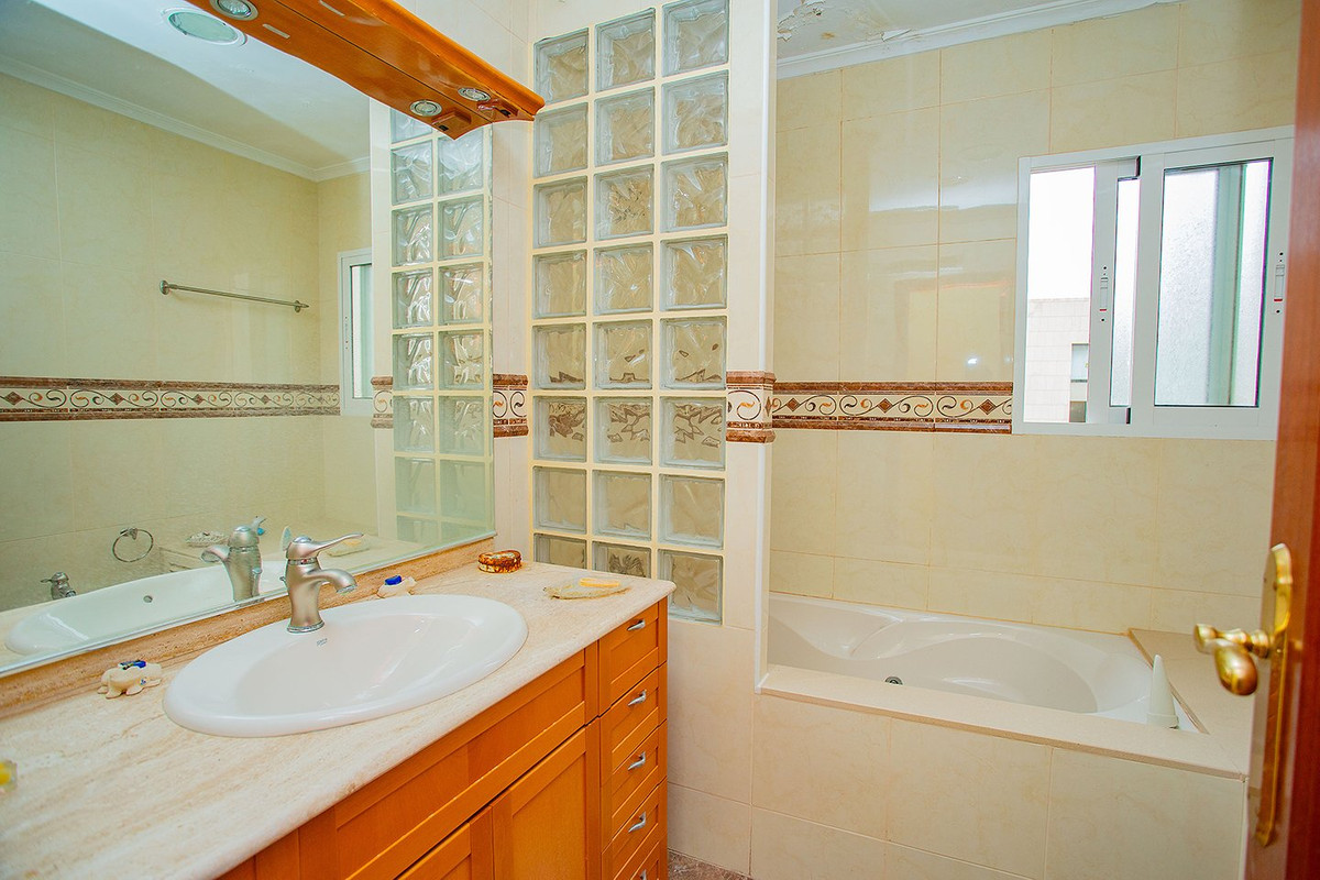 Property main view 45