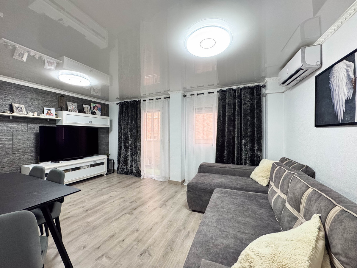 Appartement te koop in Torrevieja | 4 slaapkamers H5295550