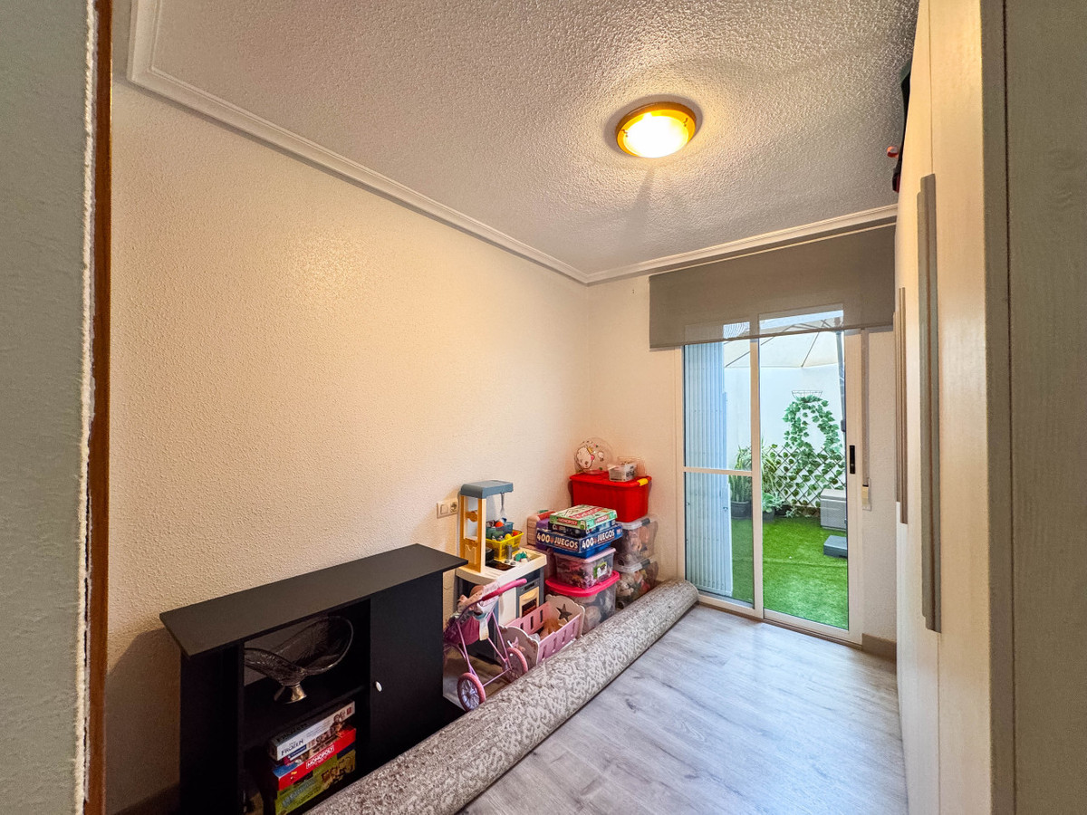 Appartement te koop in Torrevieja | 4 slaapkamers H5295550