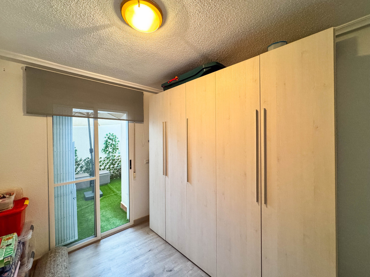 Appartement te koop in Torrevieja | 4 slaapkamers H5295550