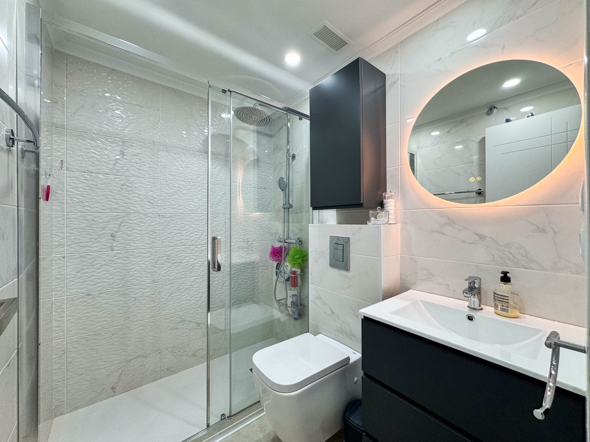 Appartement te koop in Torrevieja | 4 slaapkamers H5295550