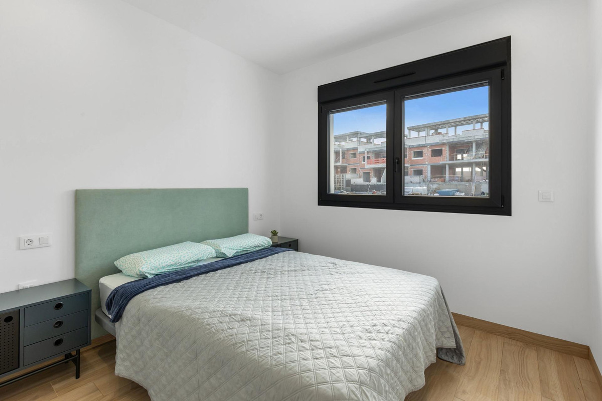 Penthouse te koop in Torrevieja | 2 slaapkamers H5297842