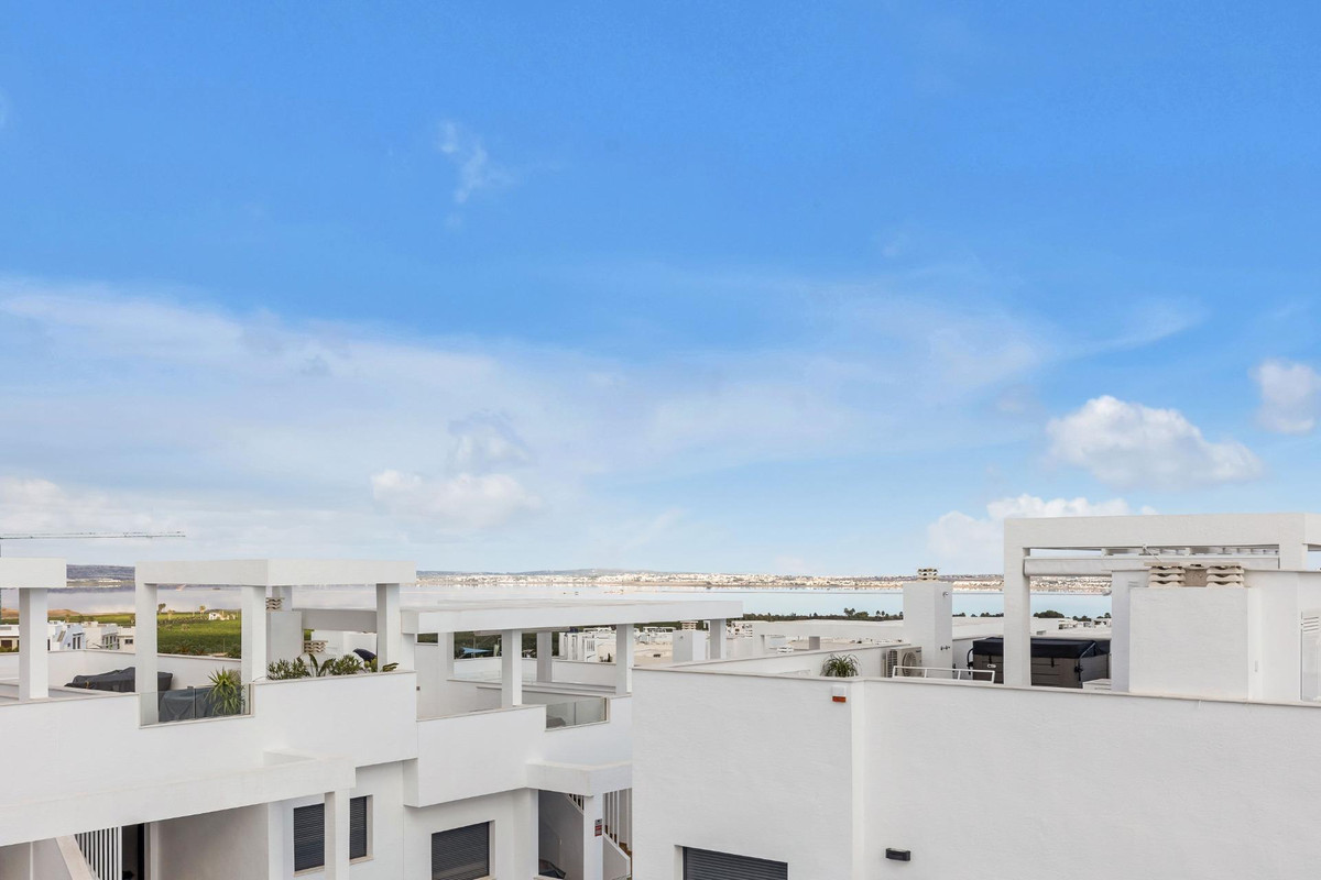 Penthouse te koop in Torrevieja | 2 slaapkamers H5297842
