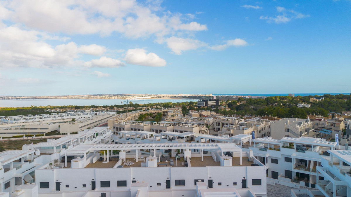 Penthouse te koop in Torrevieja | 2 slaapkamers H5297842