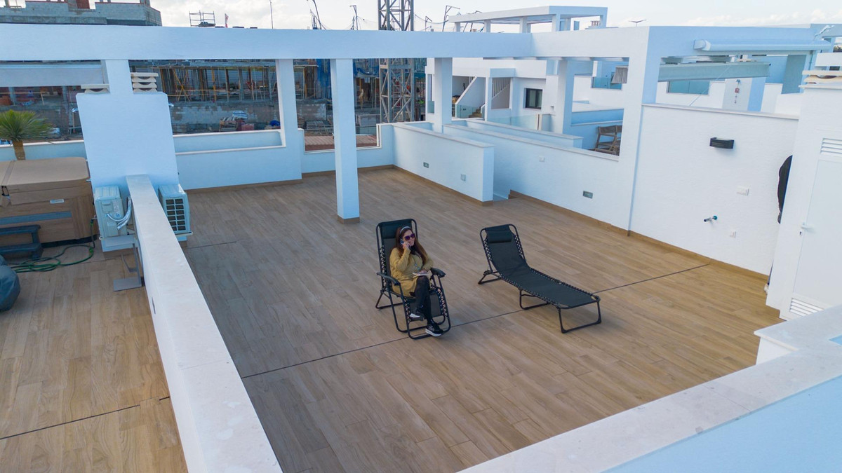 Penthouse te koop in Torrevieja | 2 slaapkamers H5297842