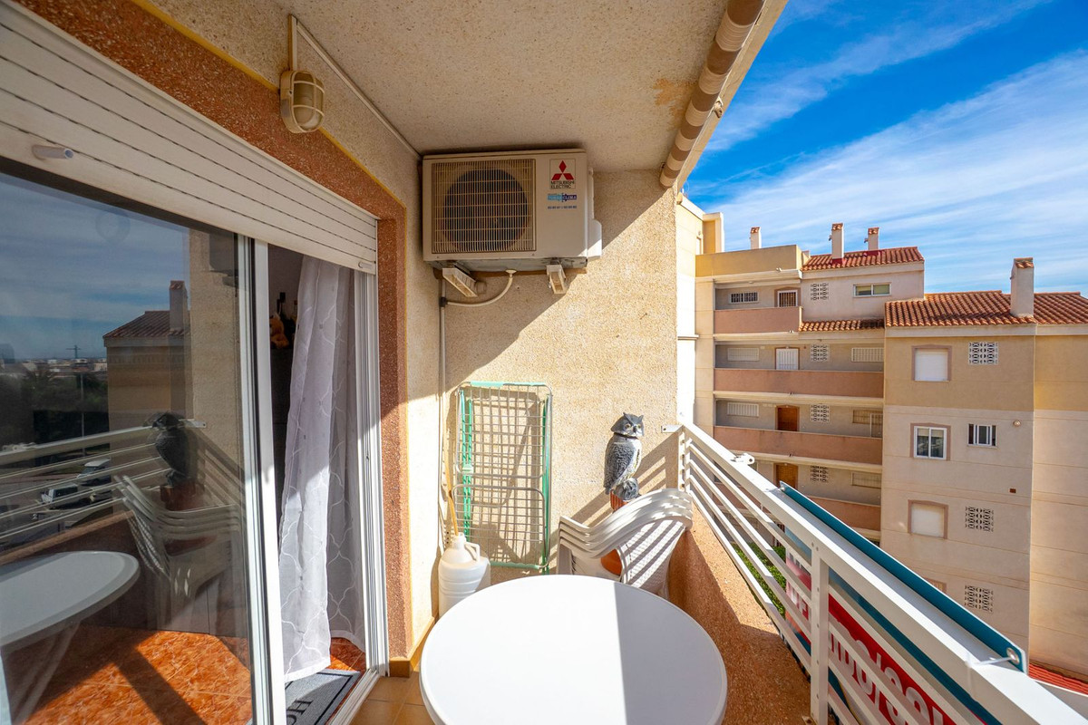 Appartement te koop in Torrevieja | 2 slaapkamers H5299531