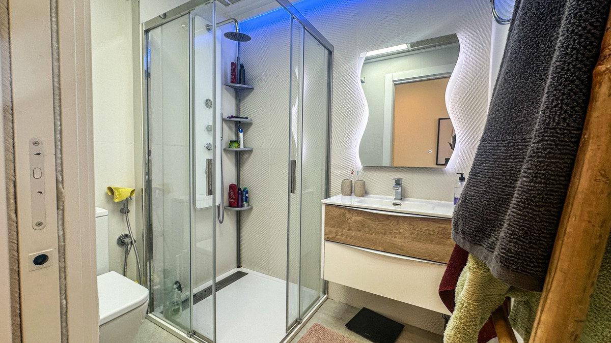 Appartement te koop in Torrevieja | 3 slaapkamers H5302645