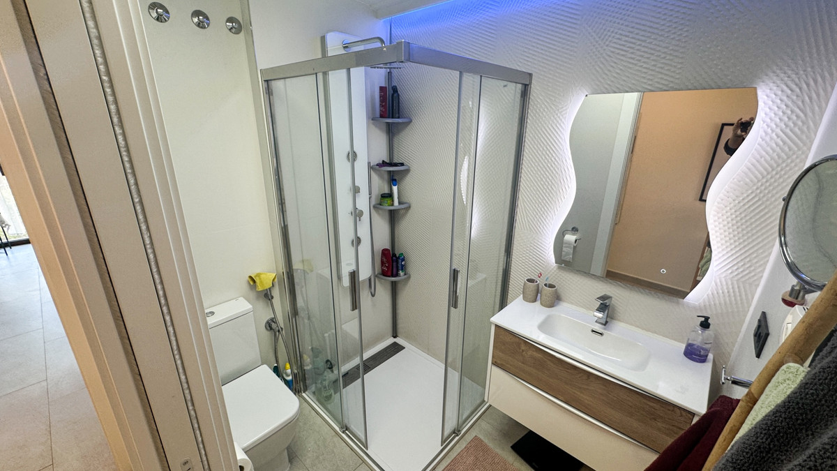 Appartement te koop in Torrevieja | 3 slaapkamers H5302645