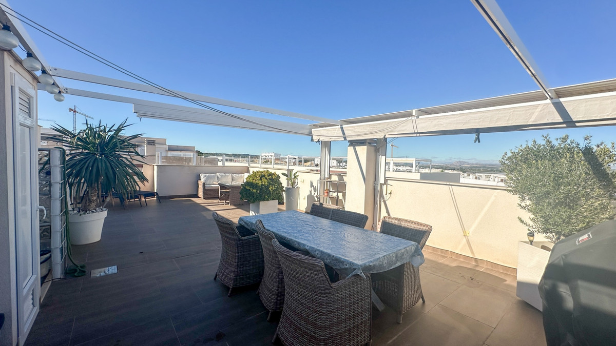 Appartement te koop in Torrevieja | 3 slaapkamers H5302645