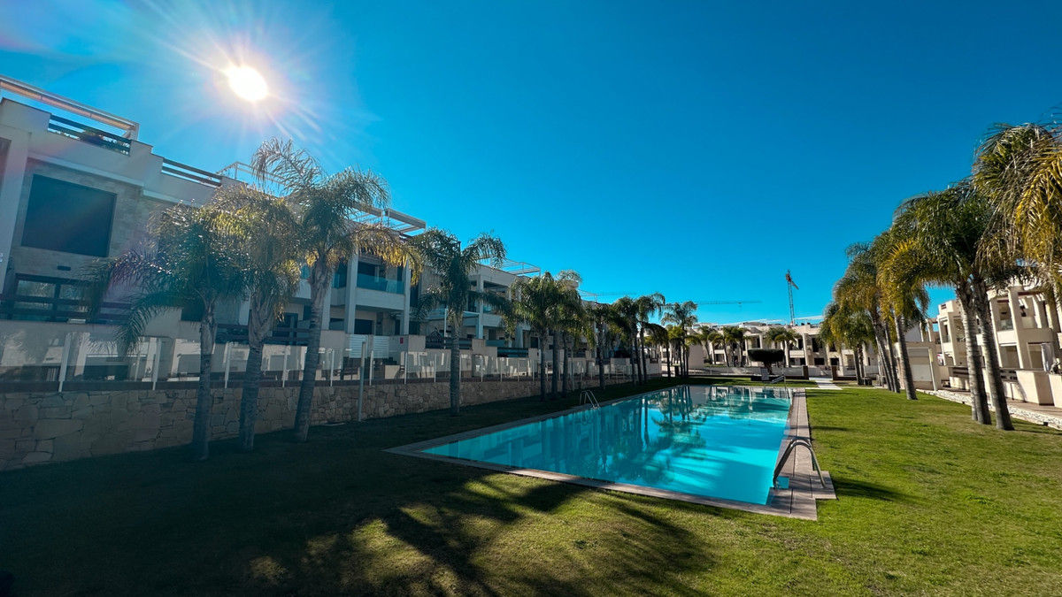 Appartement te koop in Torrevieja | 3 slaapkamers H5302645