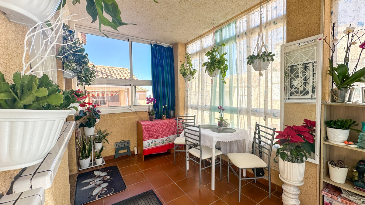 Appartement te koop in Torrevieja | 2 slaapkamers H5303206