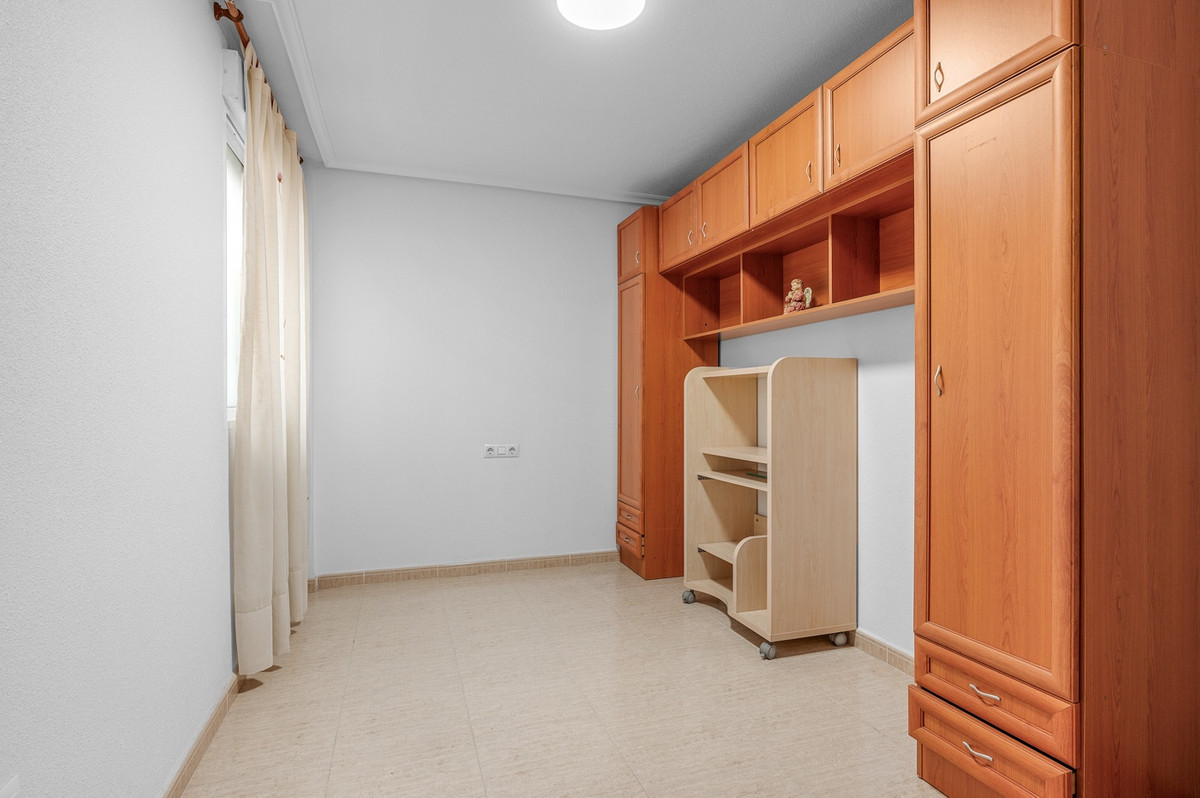 Appartement te koop in Torrevieja | 2 slaapkamers H5304400